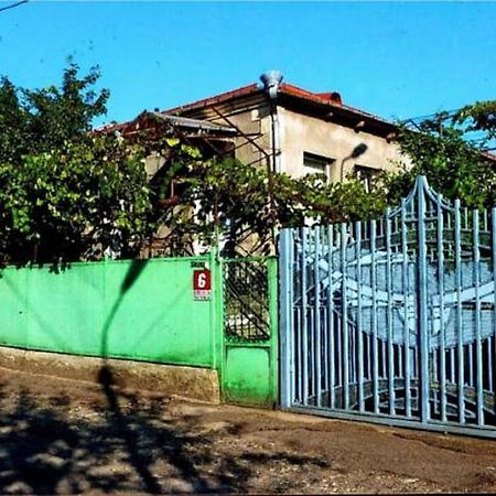 Medico And Suliko Guest House Kutaisi Dış mekan fotoğraf
